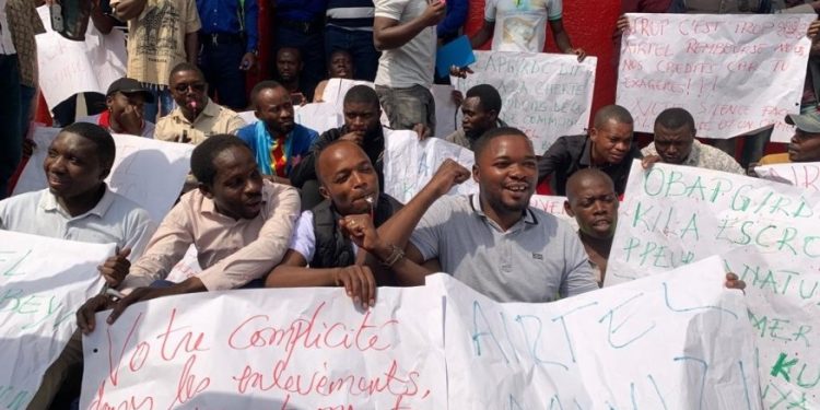 Bukavu : Paulin Mulume aux côtés des acteurs sociaux dans un sit-in devant le bureau de télécommunication Airtel