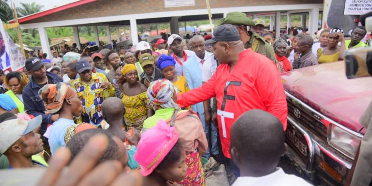 Walungu : Aimé Boji Sangara offre un Marché moderne à la Population de Rubimbi