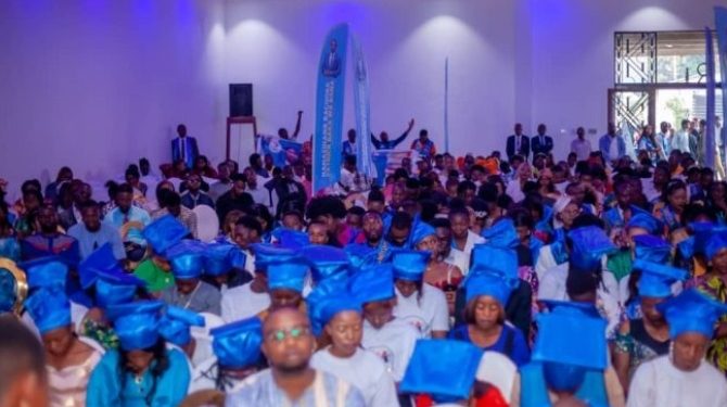 Bukavu/ Éducation : Dans une cérémonie de collation, Namazihana Bachoke Patrick Baka Wa Bana autonomise plus de 200 lauréats à travers l’institut de formation professionnelle qui porte son nom