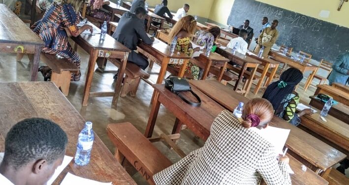 Sud Kivu: Une vingtaine des juristes concourent au test de recrutement des huissiers de justice avant l’installation de leur chambre provinciale près la cour d’appel