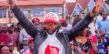 Sud kivu : Un sondage des jeunes plébiscite David MINANI meilleur jeune qui s’est démarqué dans le développement en province