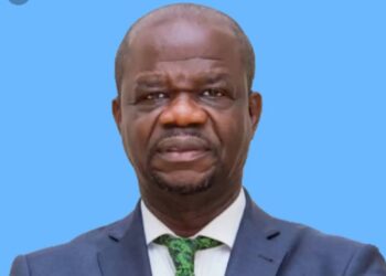 Sud Kivu : Témoin de sa brillante élection à la tête de l’assemblée nationale, le député national Olive MUDEKEREZA présente ses vives félicitations au président Vital KAMERHE