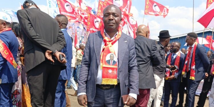 Sud Kivu: Arrivée du gouverneur de province JJ PURUSI, une forte mobilisation des milliers d’habitants qui porte la signature de la cellule de communication de l’AFDC A sud Kivu que dirige Patient KATEMBERA