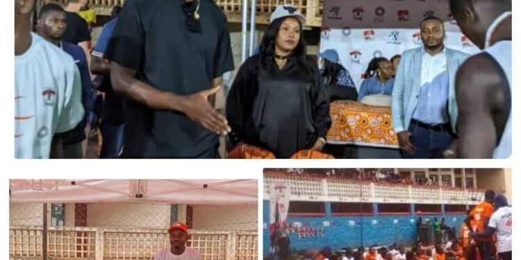 Sud kivu : Sur invitation de la TMB dans son projet RISING STARS à l’Est de la RDC, la star de la NBA Bismack Biyombo a échangé son expérience avec les basketteurs de Bukavu