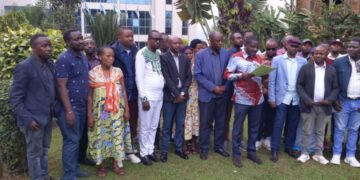 Sud-kivu : Elite du kivu qualifie d’inopportune et alimentaire la motion de défiance déposée contre le ministre du budget, Aimé BOJI et exige son retrait urgent