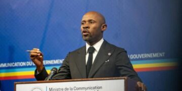 Agression rwandaise: Le gouvernement congolais veut plutôt le retrait immédiat des troupes rwandaises sur le sol congolais et non un cessez-le-feu que veut décréter le M23/AFC, à partir de ce mardi