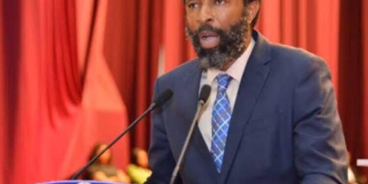 RDC – Pétition contre le bureau : Mbindule rejette les excuses de Kamerhe et soutient la poursuite de la procédure