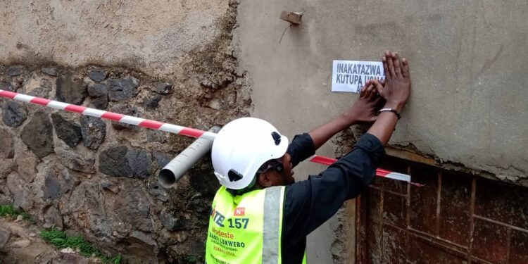 Bukavu : Porté par Dieu Donné Bakulikira, Camp SNEL 2 s’active pour un environnement propre et salubre