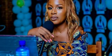 Burundi: L&rsquo;Ir Ushindi Chance obtient son diplôme en génie et gestion des télécommunications à Hope Africa University après la défense pubique de son mémoire portant sur l’étude et la mise en place d’un serveur de messagerie électronique interne dans une entreprise.