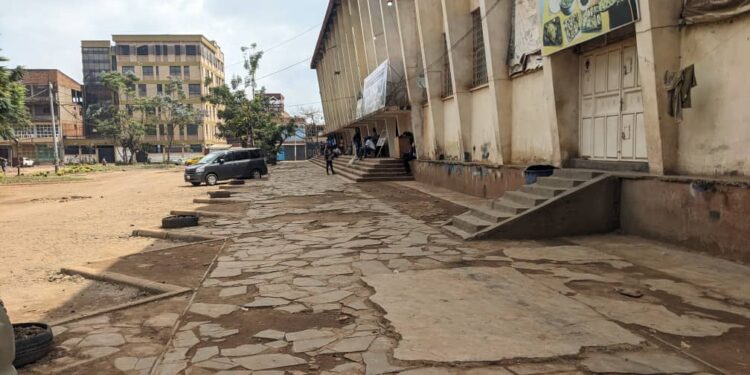Bukavu : Des journalistes, commerçants et habitants, mobilisés ce samedi pour un Salongo spécial à l&rsquo;hôtel de poste