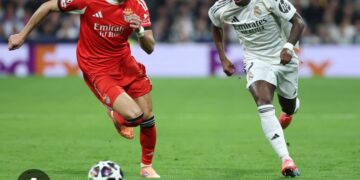 SPORT : Sans Mbappé mais avec Tchouaméni et Vinicius buteurs, le Real Madrid s&rsquo;en sort contre Benfica et rejoint les 8es de la Ligue des champions