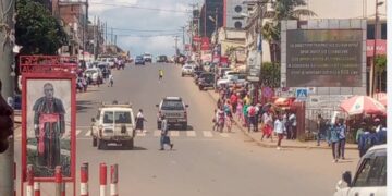Bukavu : la mairie annonce une perturbation temporaire de la circulation entre la Place Mulamba et le Rond-point Nyawera ce dimanche 15 mars pour des travaux de signalisation.