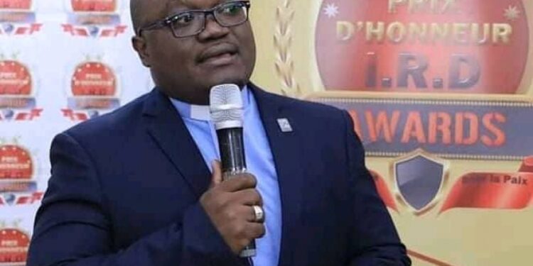 Bukavu : Le fervent acteur de la société civile, pasteur Dr Nicolas Kyalangalilwa, accède au poste de maire de la ville