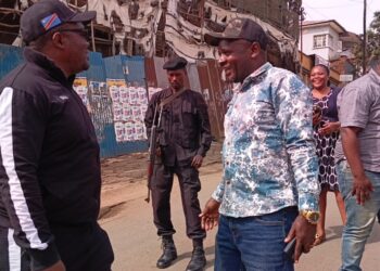 Bukavu : Forte tournée de supervision des travaux Communautaires dits « Salongo » menée par le Bourgmestre ad intérim Jonathan Hakuzwimana Kanane