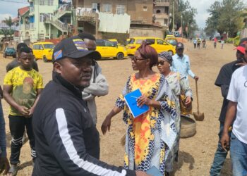 Bukavu: Un samedi de travail intense pour le maire  Dr Nicolas Kyalangalilwa consacré à l&rsquo;assainissement de la ville
