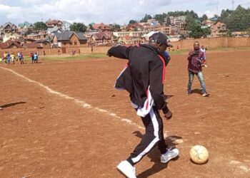 Ibanda : le sport au cœur de la paix, de la sécurité et de la cohésion sociale à Panzi sous l’impulsion du Bourgmestre a.i d&rsquo;ibanda Jonathan Kanane