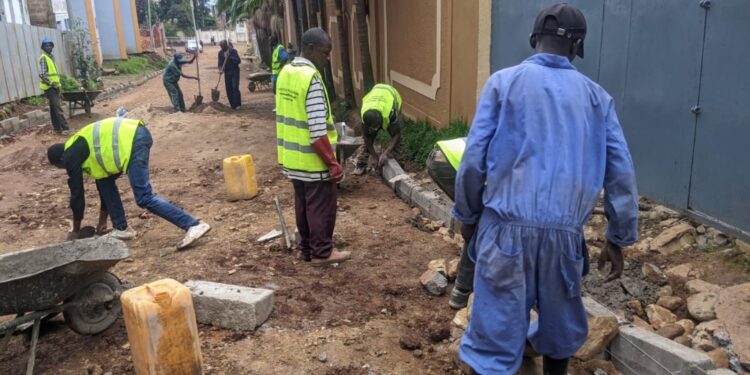 Bukavu : la mairie soutient le projet de pavage des avenues Cécile Horizon et Pangi initié par les habitants