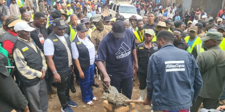 Bukavu/ Mairie: salongo à Vamaro et Edap/ISP, lancement des travaux de construction du bureau de Nkafu et du pont ISDR–Georges Defour