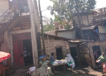 Bukavu : Des maisons de tolérance, de betting, des restaurants ainsi que des publiphones qui consomment frauduleusement le courant de la SNEL, dénichées sur avenue de la poste.