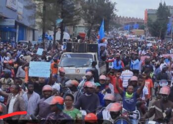 Sud Kivu : Les organisations citoyennes réunies au sein du BUDC ensemble avec d&rsquo;autres structures dans la rue ce mardi pour compatir avec la population du nord Kivu victime de la guerre du M23