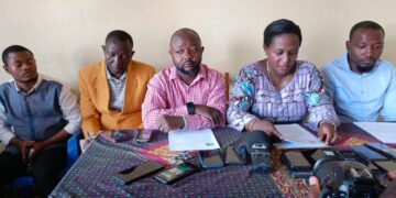 Sud kivu : Les efforts fournis par la SNEL via son DG Fabrice LUSINDE et son Dp Jovy MULEMANGABO dans l&rsquo;opération cash power loués par la société civile du Sud-kivu.(Point de presse)