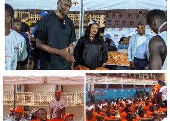 Sud kivu : Sur invitation de la TMB dans son projet RISING STARS à l’Est de la RDC, la star de la NBA Bismack Biyombo a échangé son expérience avec les basketteurs de Bukavu