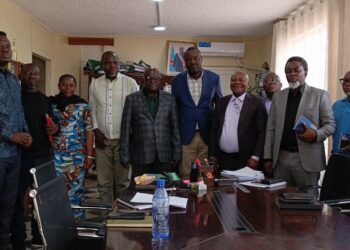 Sud Kivu : Le travail abattu par la SNEL Sud Kivu dans la desserte en électricité salué par le directeur provincial de la SNEL Bandundu en visite à Bukavu