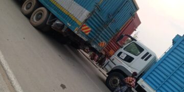 Sud kivu : Très indignés de l&rsquo;octroi d&rsquo;une dérogation exclusive d&rsquo;importation de la bière étrangère à un opérateur Rwandais, les importateurs congolais ont bloqué ce mercredi la frontière Kavinvira.