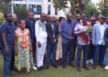 Sud-kivu : Elite du kivu qualifie d&rsquo;inopportune et alimentaire la motion de défiance déposée contre le ministre du budget, Aimé BOJI et exige son retrait urgent