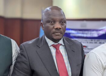 Sud Kivu : Le Dp de l&rsquo;Agence Congolaise de l&rsquo;Environnement, Omari NDOLANDOLA Camille, lauréat du prix de mérite et d&rsquo;excellence des droits de l&rsquo;homme pour le développement