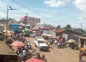 Kabare : Les populations de Bugorhe et Irambi dans des questionnements après les crépitements des balles le week-end dernier. Déjà, aucune activité à Kavumu après 19h30(Décision chef groupement)