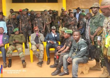 Sud Kivu : Les chefs des groupes d’autodéfense œuvrant à Fizi acceptent de combattre aux côtés des FARDC pour défendre l’intégrité territoriale