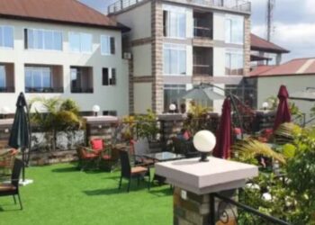 Hôtel Ruzizi à Nguba : L’excellence culinaire et l’élégance au cœur de Bukavu