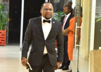 Problématique de la révision constitutionnelle en République démocratique du Congo, la peur de l’inconnu inhérente à la nature humaine  ou le renforcement du pouvoir de Felix Tshisekedi ? (Par Me Emiphe MUNGANGA CISHUGI, Avocat au bareau de Kinshasa Gombe et Enseignant chercheur à l’UNIKIN).