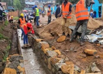 Kadutu : Les travaux de réhabilitation du tronçon Stade de la Concorde – Carrefour – Lycée Mapatano avancent à bon rythme sous l’impulsion de l’AFC/M23