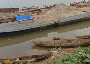 Sud-kivu : L’Association des Armateurs, Transporteurs et Fournisseurs des Matériaux de Construction (ATFMC sk)  à travers son président Olivier Mayanga, dément au nom de la structure, toute implication de l&rsquo;AFC-M23 dans l&rsquo;incident survenu au lac Kivu et réaffirme son soutien au mouvement révolutionnaire
