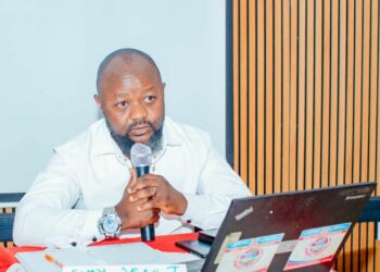 Bukavu : le président du bureau de coordination de la société civile du Sud-Kivu, Samy Jean Takimbula, sollicite une prorogation de 12 jours du bouclage pour garantir la circulation des élèves en pleine période d’examens