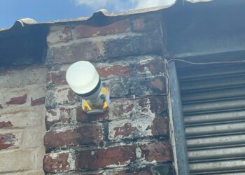 Lwiro : après plus d’un an de coupure, l’électricité rétablie grâce à l’intervention du gouvernement provincial et de la SNEL