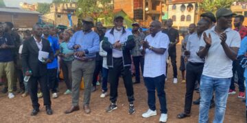 IBANDA : le Bourgmestre Jonathan Kanane valorise le sport comme pilier de cohésion et d’unité sur l’avenue Cercle Hyppique à Nyalukemba