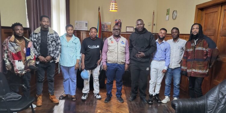 BUKAVU : le maire appelle les artistes musiciens à intégrer dans leurs œuvres des messages de sensibilisation contre la Maladie à virus Ebola
