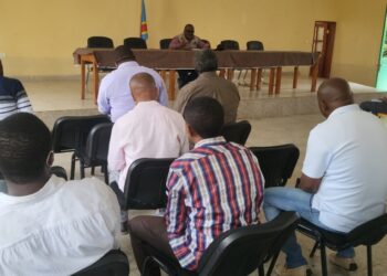Bukavu : Le maire Nicolas Kyalangalilwa mobilise les galeries commerciales contre le virus Ebola et les risques d’incendie en saison sèche