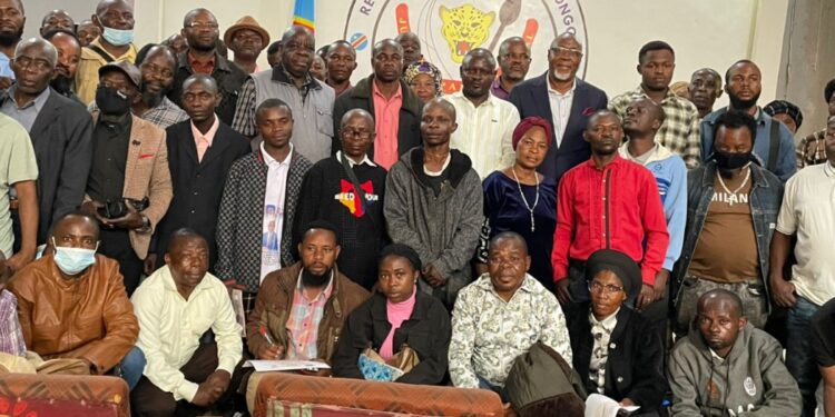Ibanda : Lors d’un conseil de sécurité spécial élargi aux cadres de base, le Bourgmestre a.i Jonathan Kanane vulgarise la note d’instruction de l’AFC/M23 sur les mesures barrières contre Ebola