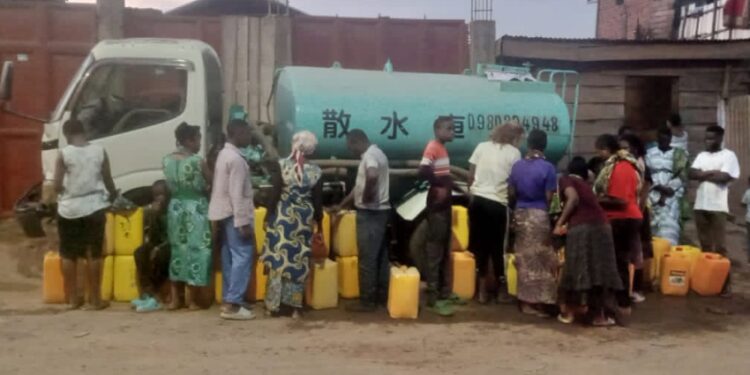 Bukavu : les premiers signes de la saison sèche accentuent la rareté de l’eau potable