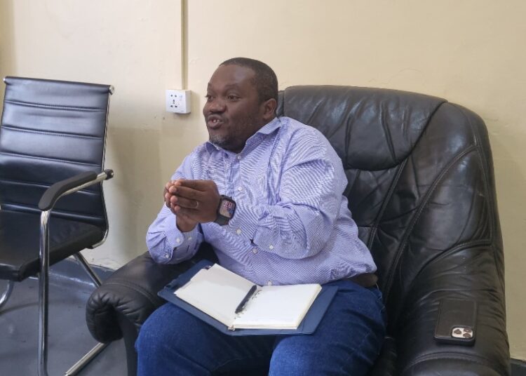 Bukavu : Nicolas Kyalangalilwa renforce l’assainissement, intensifie la collecte des déchets et met en garde contre les perceptions illégales de taxes