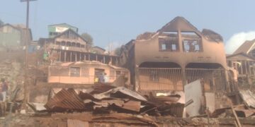 Bukavu : un nouvel incendie ravage le quartier Cahi, plus de 40 maisons réduites en cendres et plus de 100 familles sinistrées