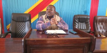 Bukavu : le maire Nicolas Kyalangalilwa mobilise les entreprises pour l&rsquo;encadrement des jeunes durant les vacances scolaires