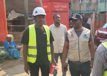 Bukavu : le maire félicite les cadres de base d&rsquo;Irambo et de Camp SNEL et les encourage à poursuivre leurs efforts d&rsquo;assainissement