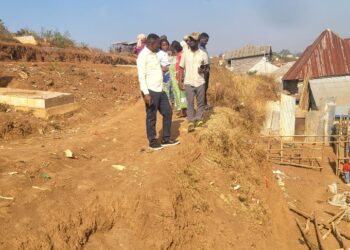 IBANDA : le Bourgmestre adjoint Herita Mbulanga défend le cimetière de Ruzizi et rappelle que les morts ont droit au repos
