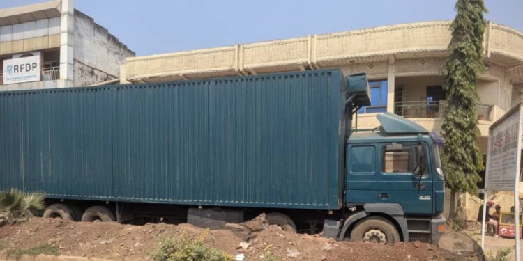 Bukavu : les camions de plus de trois tonnes appelés à se régulariser dans un délai de sept jours (Mairie)