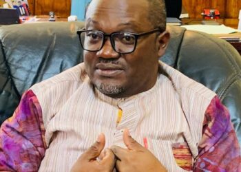 Bukavu : le maire réunit les responsables des galeries commerciales et du service d’assainissement pour améliorer la gestion des déchets